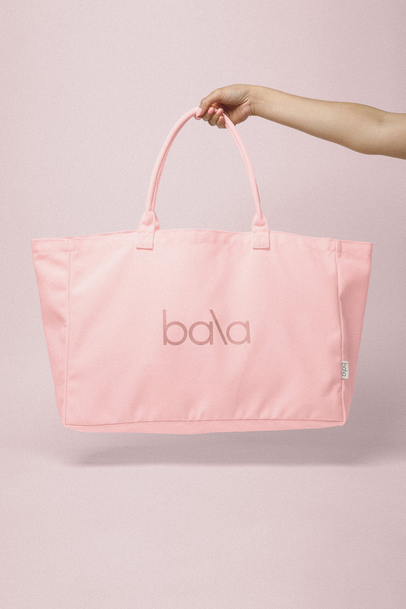 The Logo Tote – Bala